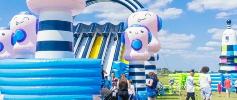 bounce house 